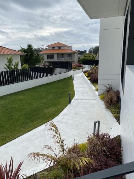 Precioso Apartamento Con Terraza Y Piscina En Portonovo-Sanxenxo المظهر الخارجي الصورة