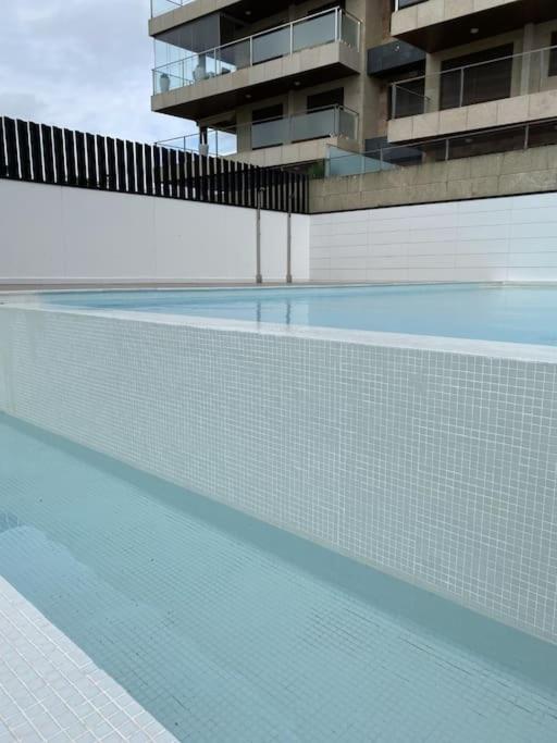 Precioso Apartamento Con Terraza Y Piscina En Portonovo-Sanxenxo المظهر الخارجي الصورة